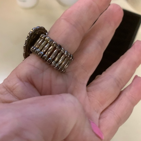 Ring - Picture 2 of 2